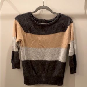 Women’s M - Grey/ Tan Striped Color Block Sweater